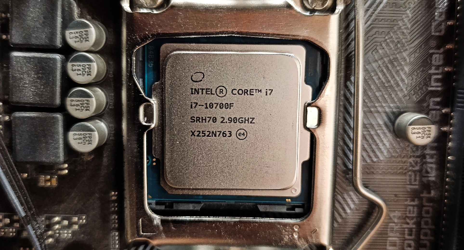 Замена процессора на компьютере.